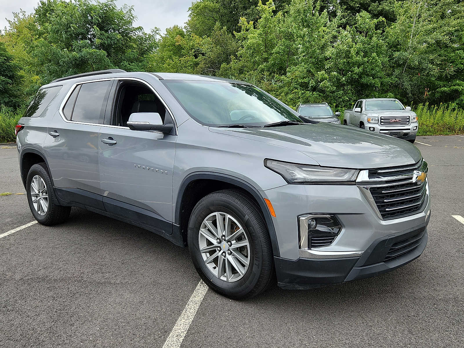 Used 2023 Chevrolet Traverse LT Leather SUV