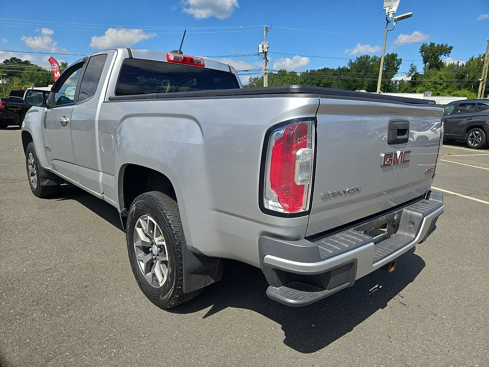 Used 2015 GMC Canyon SLE Truck Extended Cab