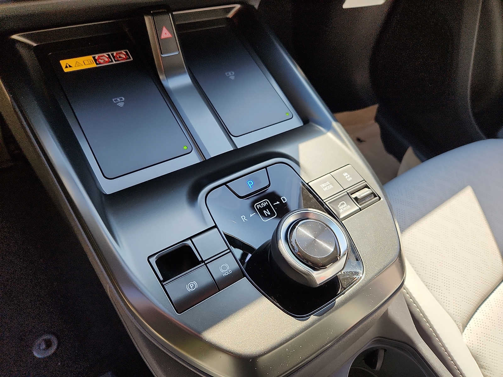 2026 Subaru Solterra Premium - Photo 6