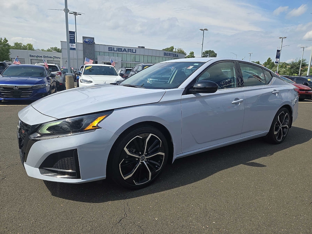 Used 2023 Nissan Altima 2.5 SR Sedan