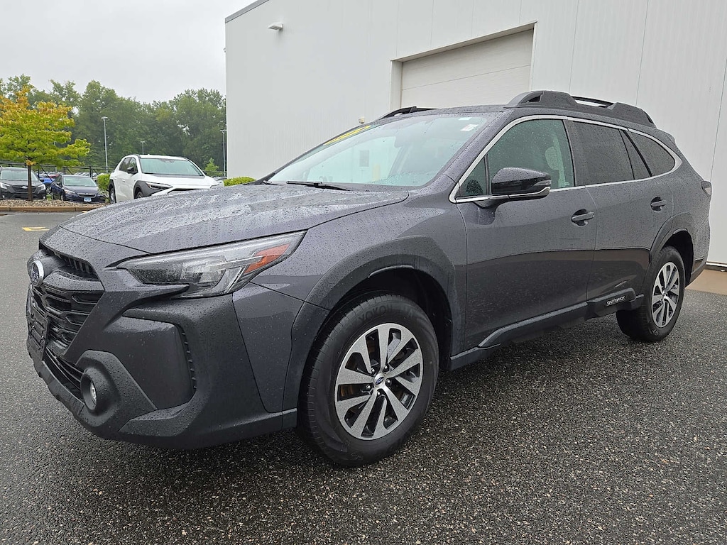 Used 2024 Subaru Outback Premium AWD