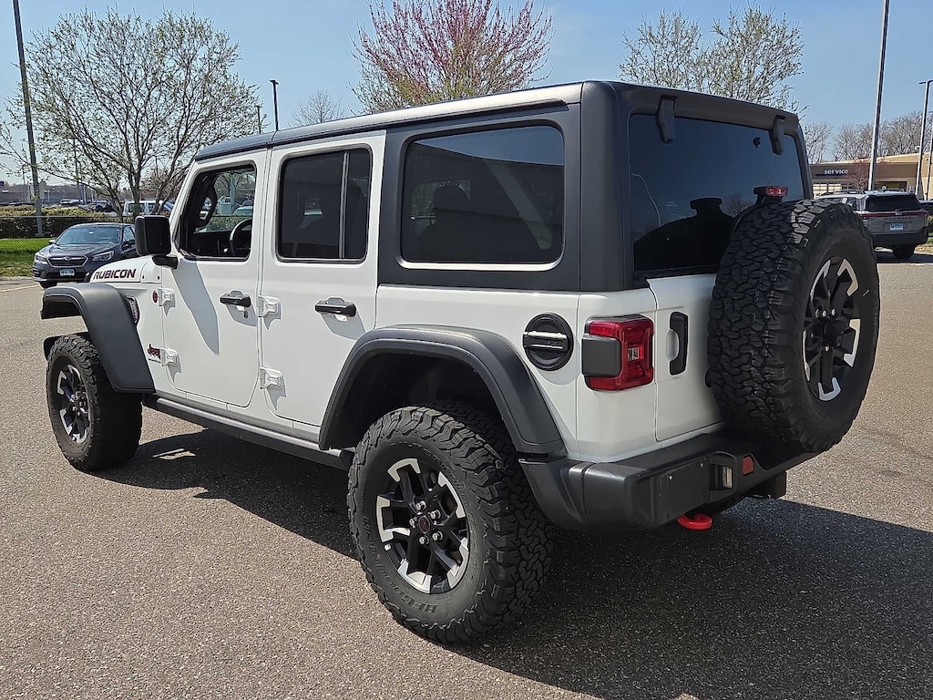 Used 2025 Jeep Wrangler Rubicon 4x4