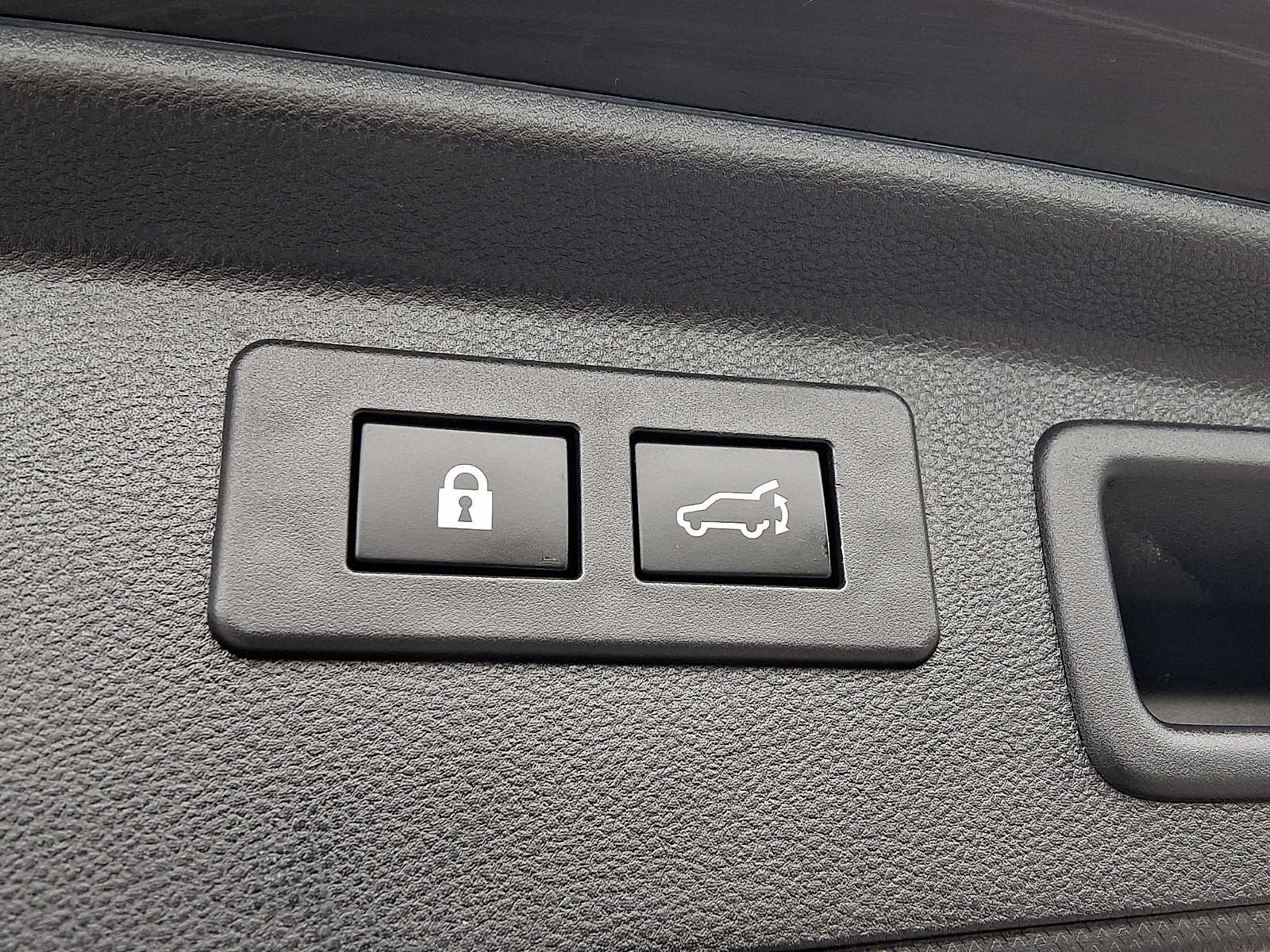 2023 Subaru Forester Premium - Photo 32