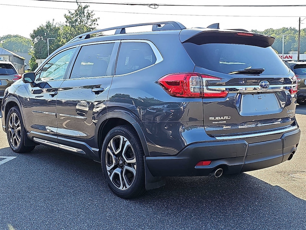 Used 2023 Subaru Ascent Limited 8-Passenger