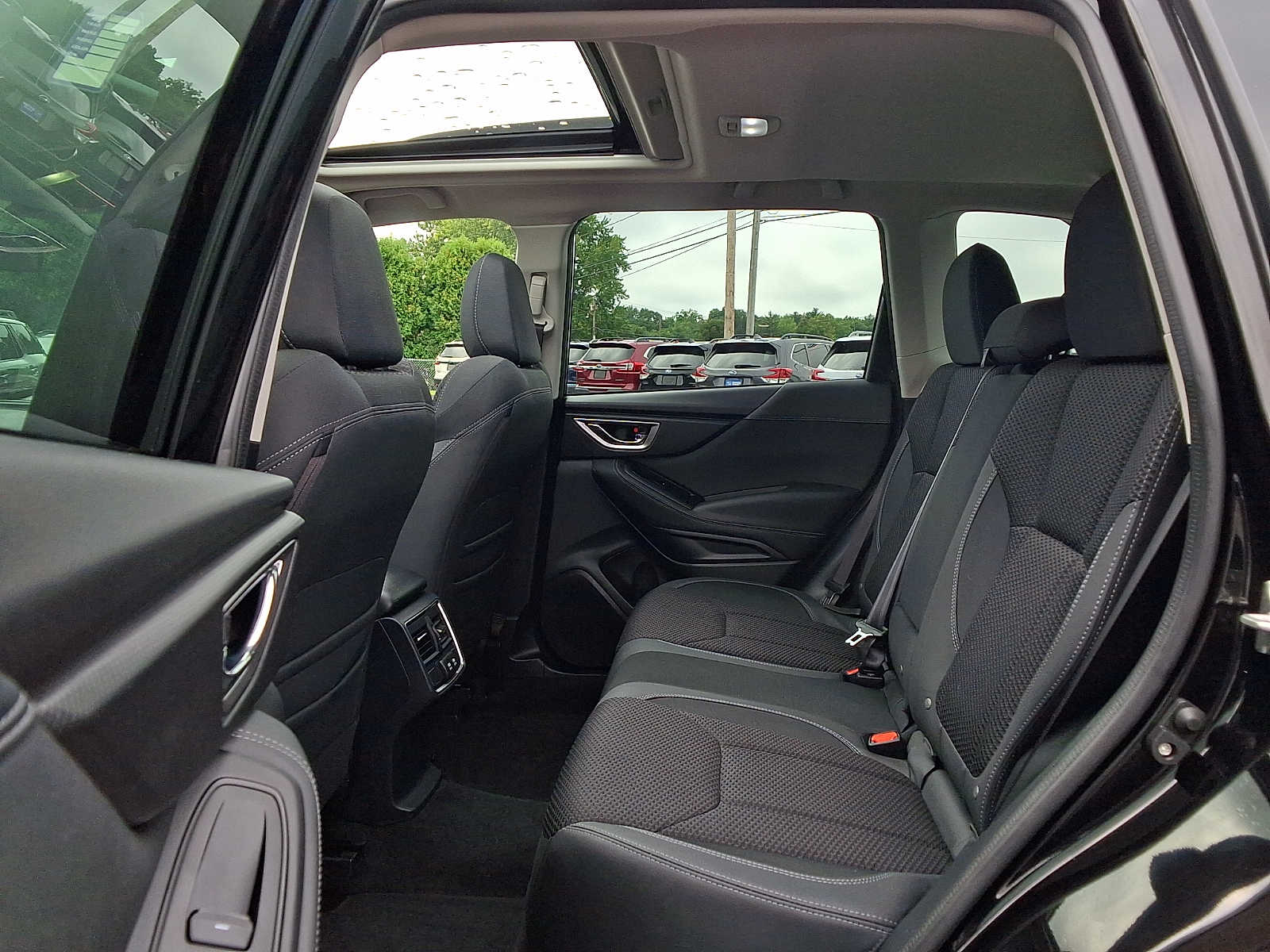 2023 Subaru Forester Premium - Photo 10
