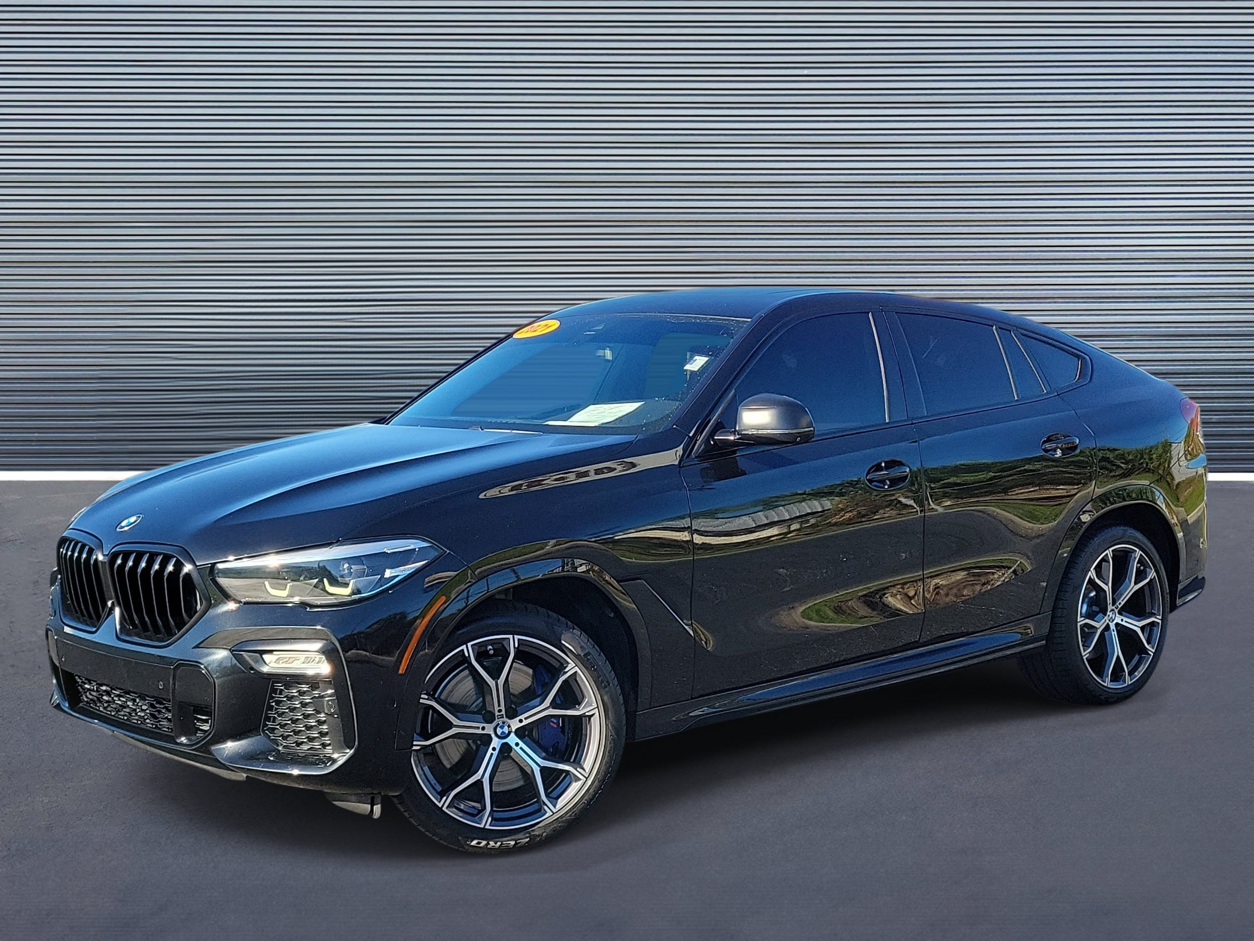 2021 BMW X6 M50i