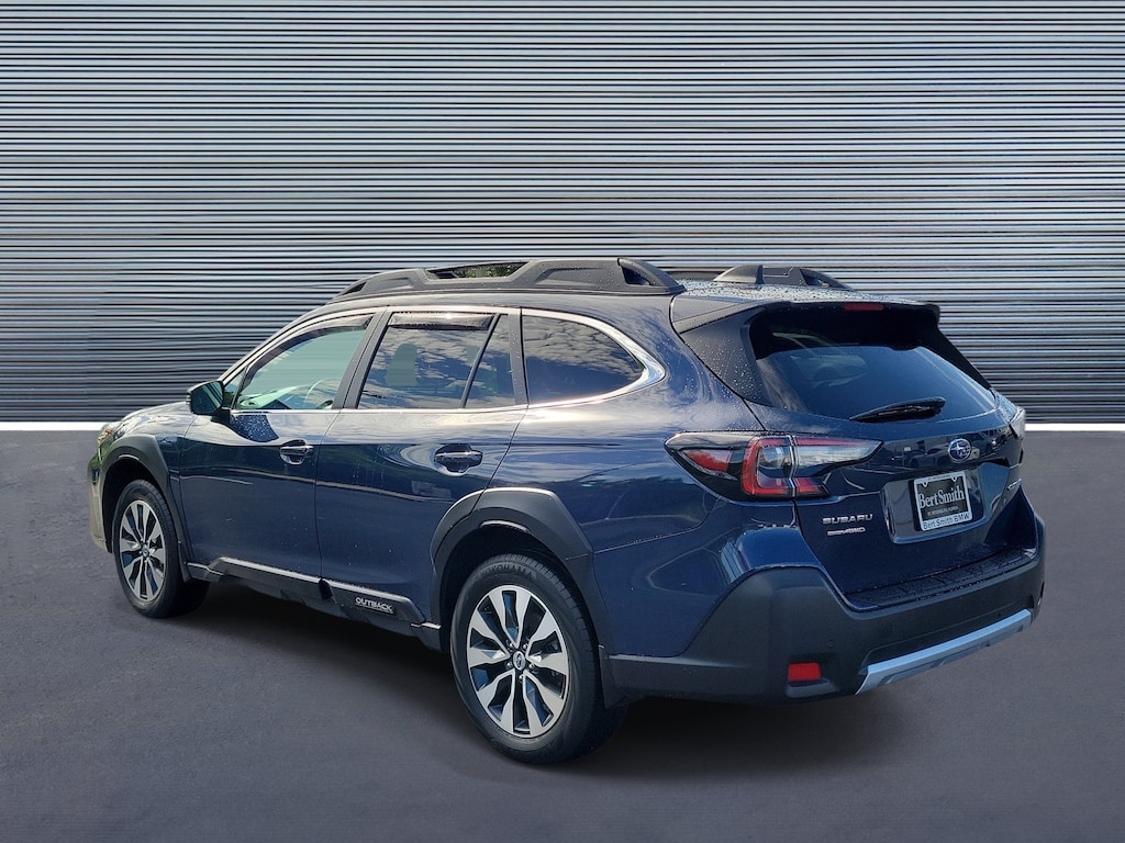 Used 2024 Subaru Outback Limited SUV