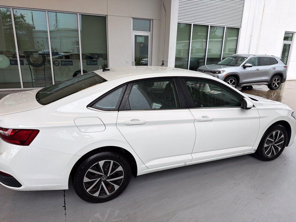 Used 2025 Volkswagen Jetta S S Auto