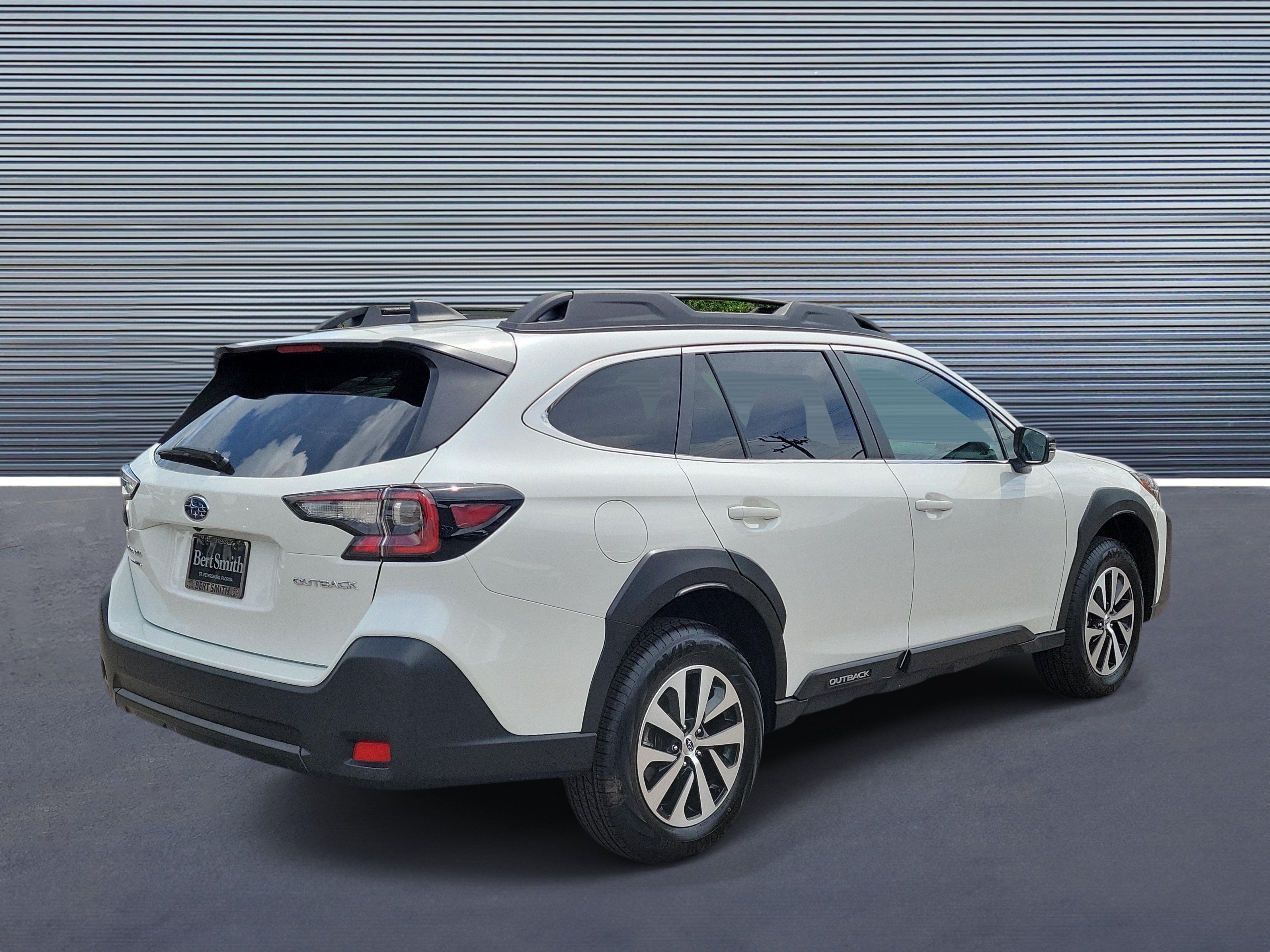 Used 2024 Subaru Outback Premium SUV