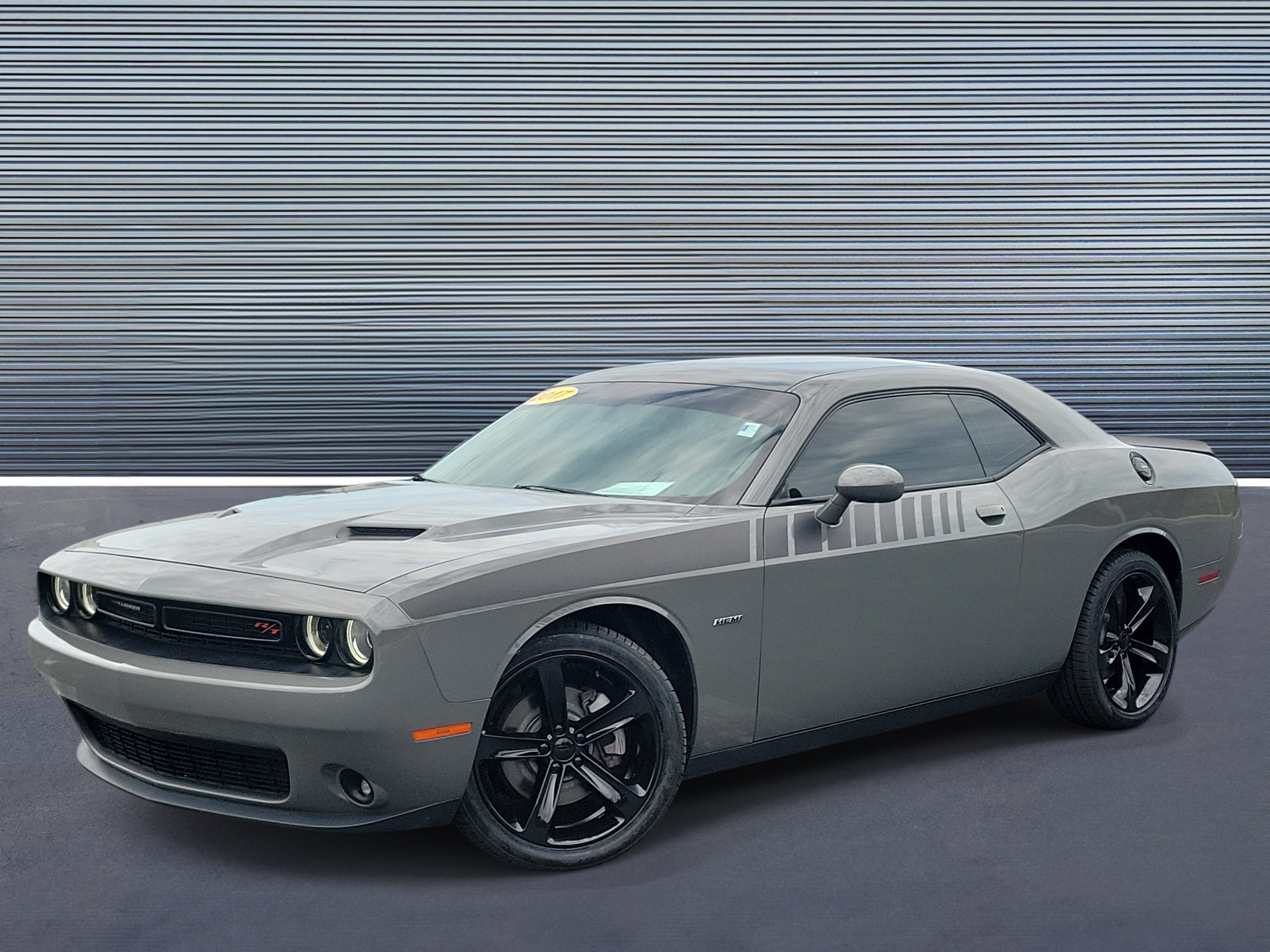 Used 2017 Dodge Challenger R/T Coupe