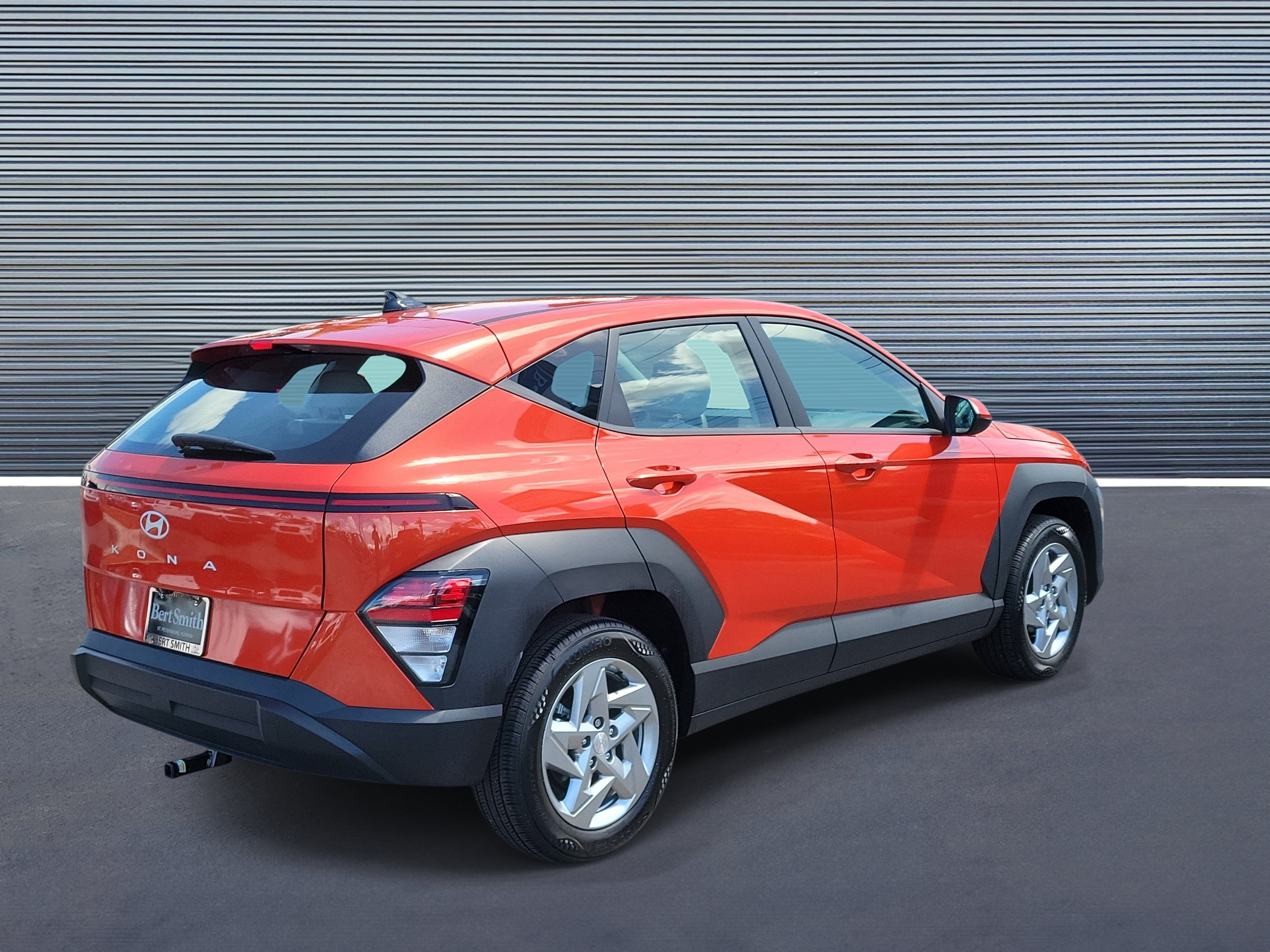 Used 2025 Hyundai Kona SE SE FWD