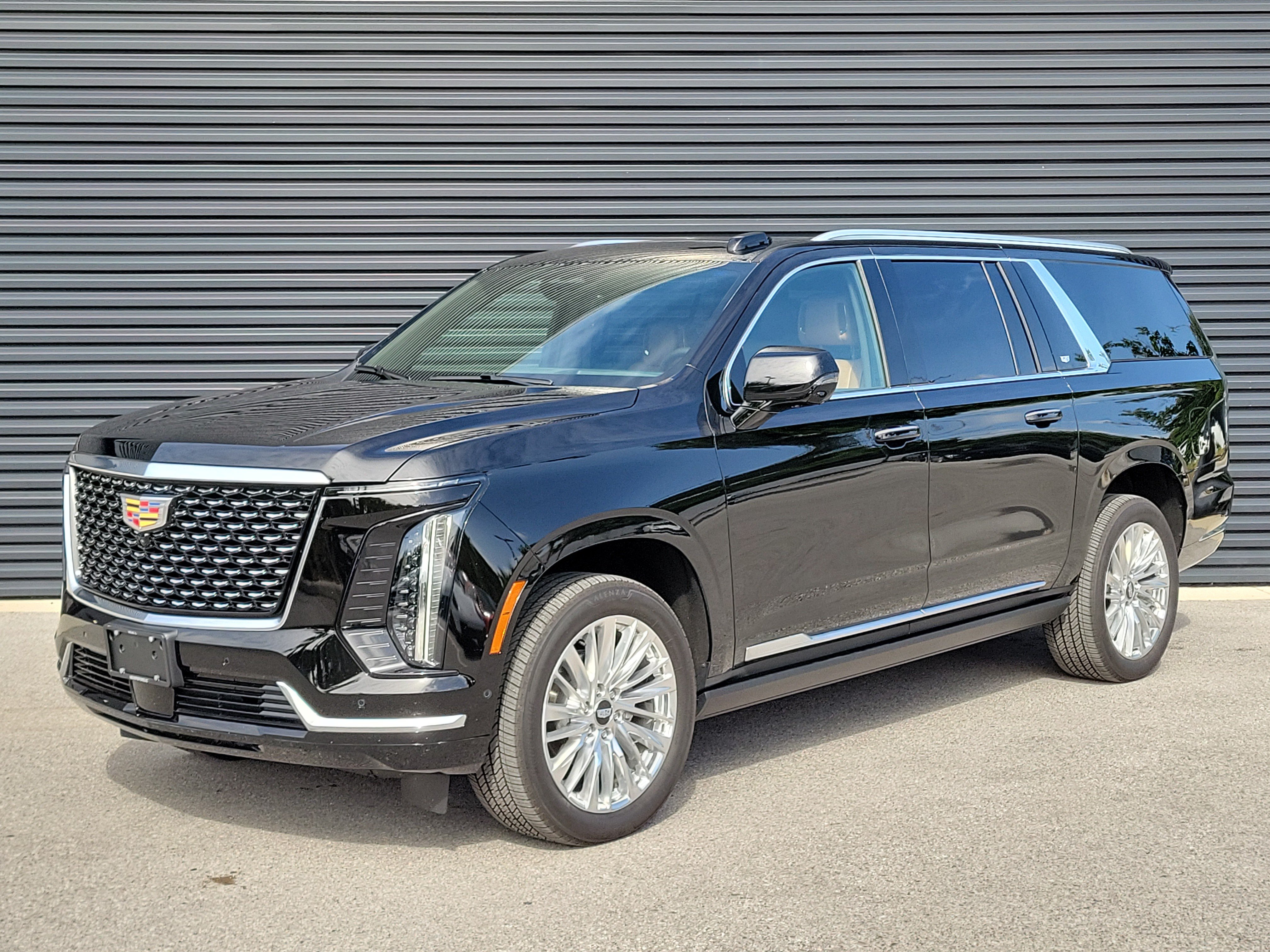 Used 2025 Cadillac Escalade ESV 4WD Premium Luxury 4WD Premium Luxury