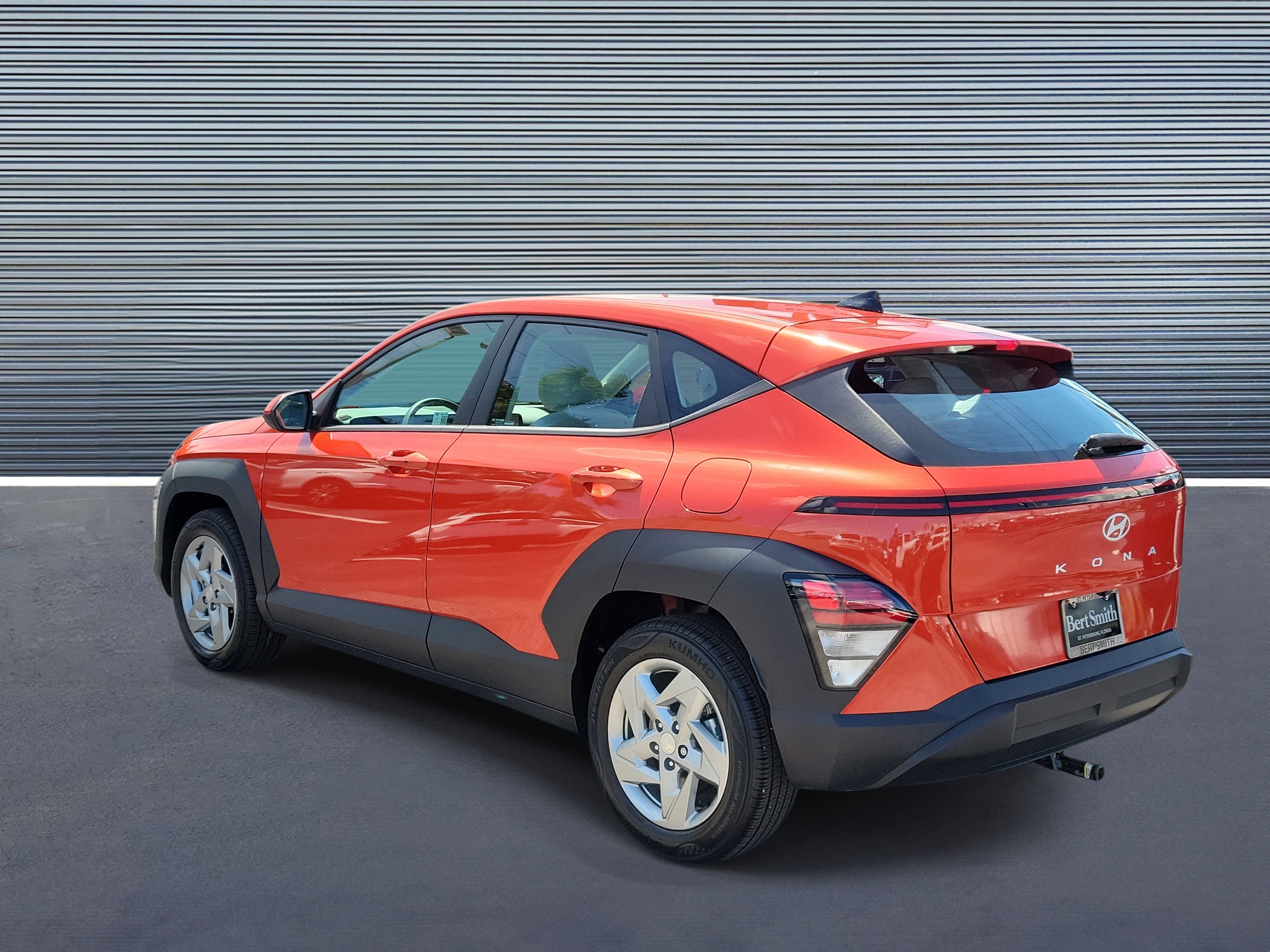Used 2025 Hyundai Kona SE SE FWD