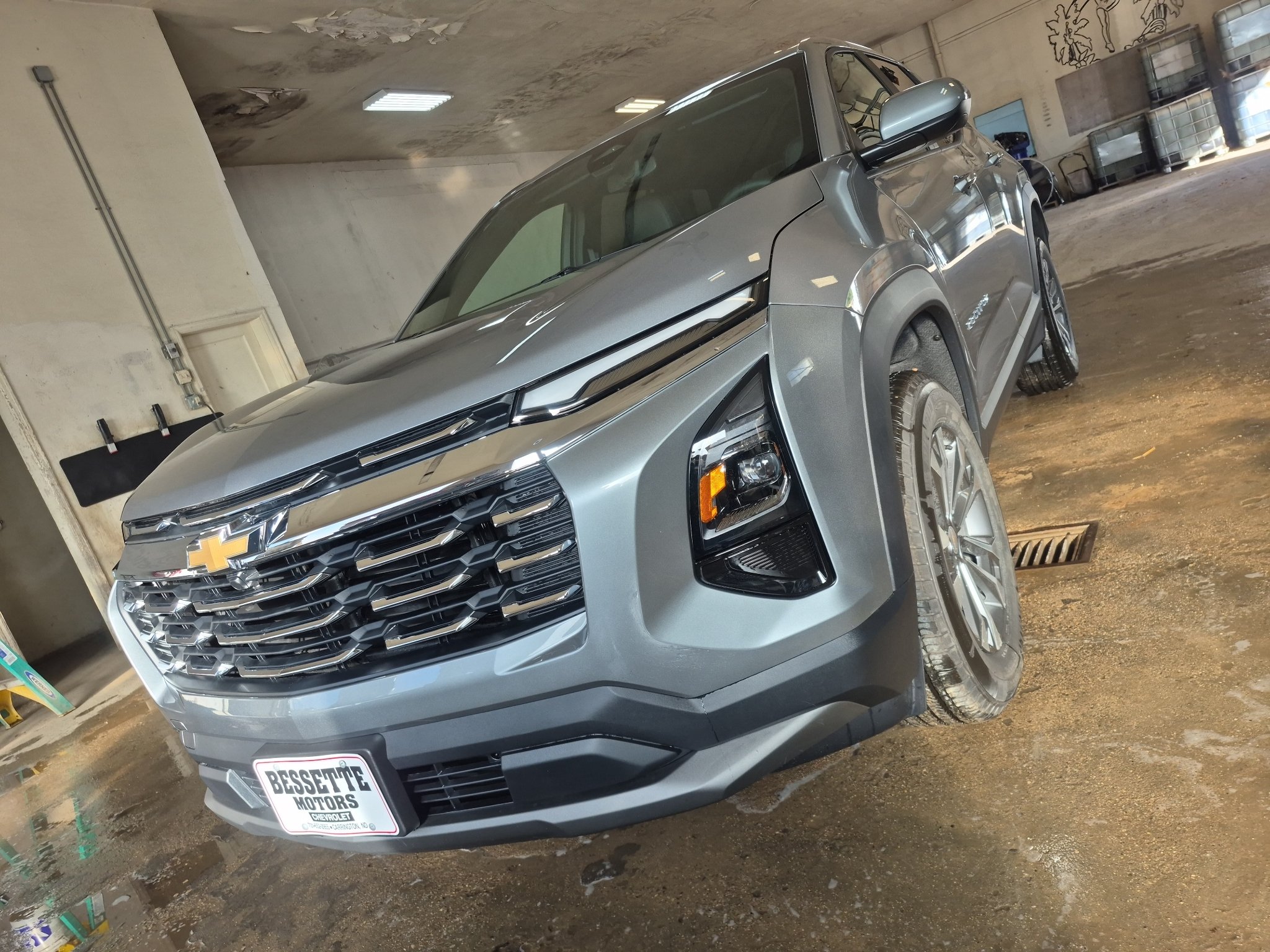 2027 Chevrolet Equinox LT