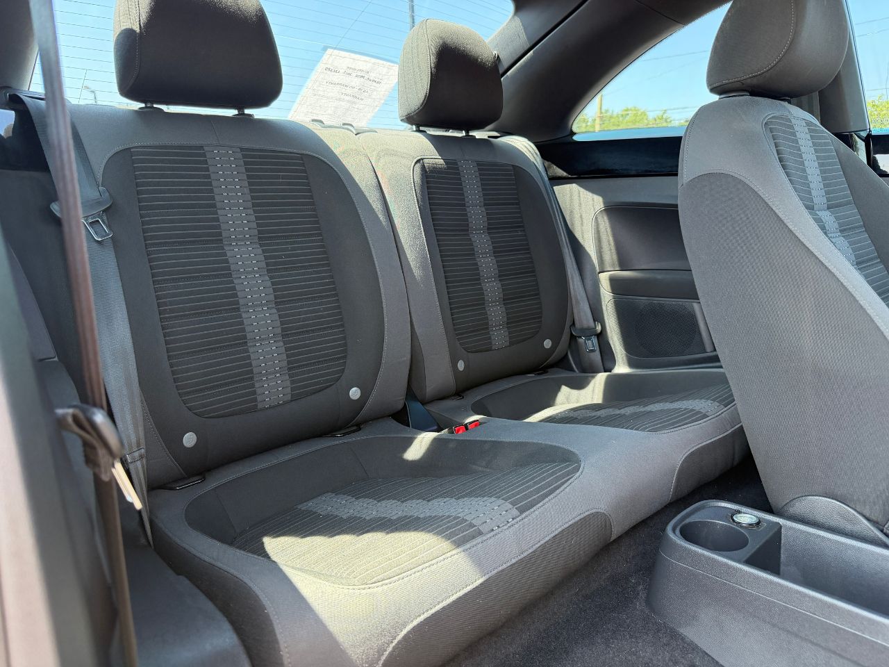 2012 Volkswagen Beetle 2.0 - Photo 27