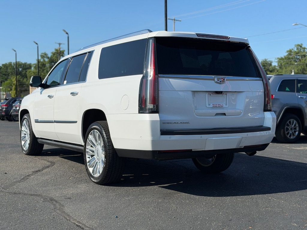 Used 2019 CADILLAC Escalade ESV Platinum SUV