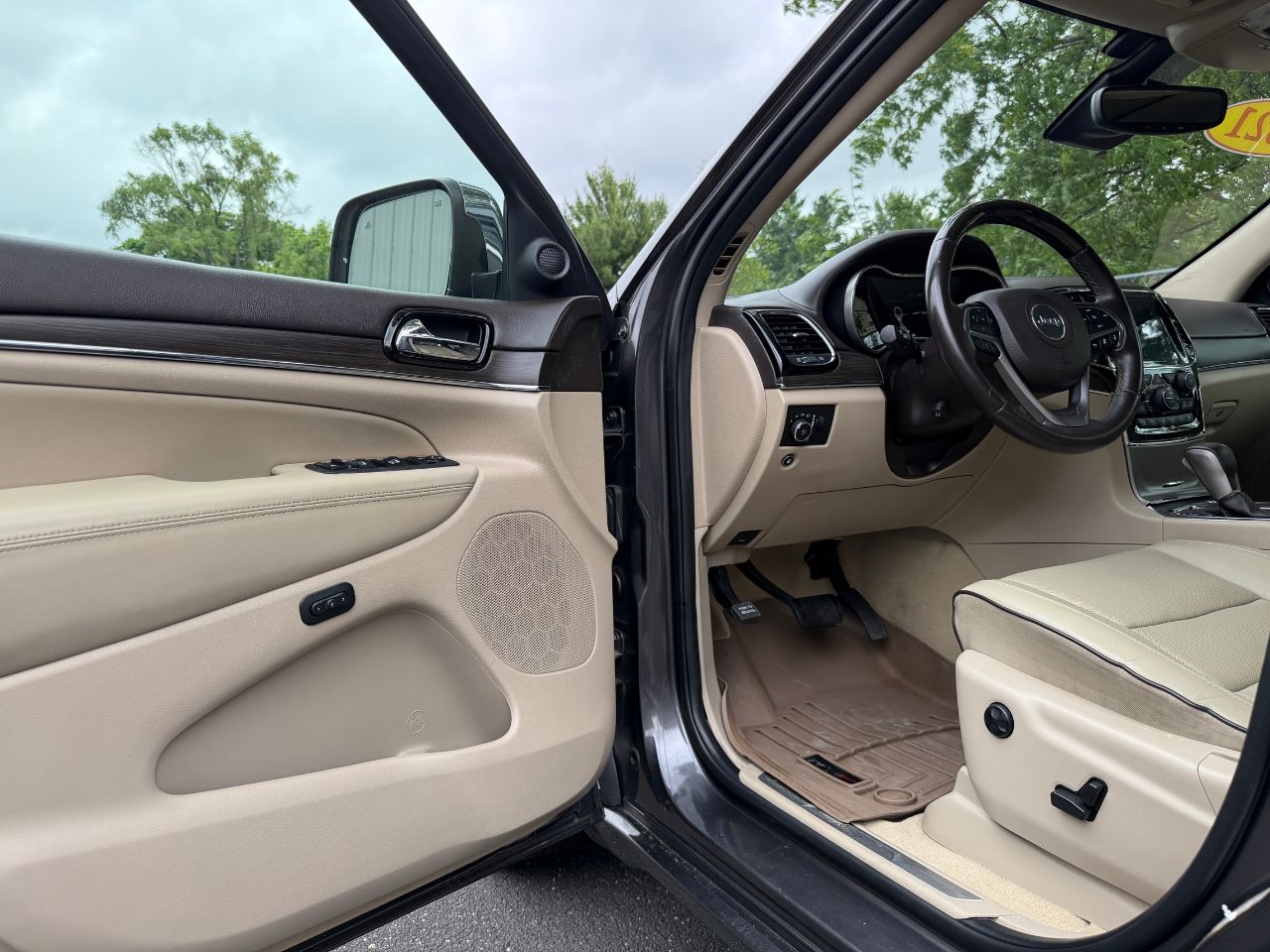 2021 Jeep Grand Cherokee Overland - Photo 9