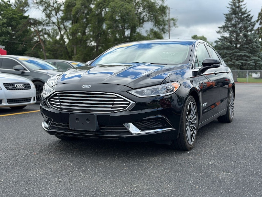 Used 2018 Ford Fusion Energi SE Luxury Sedan