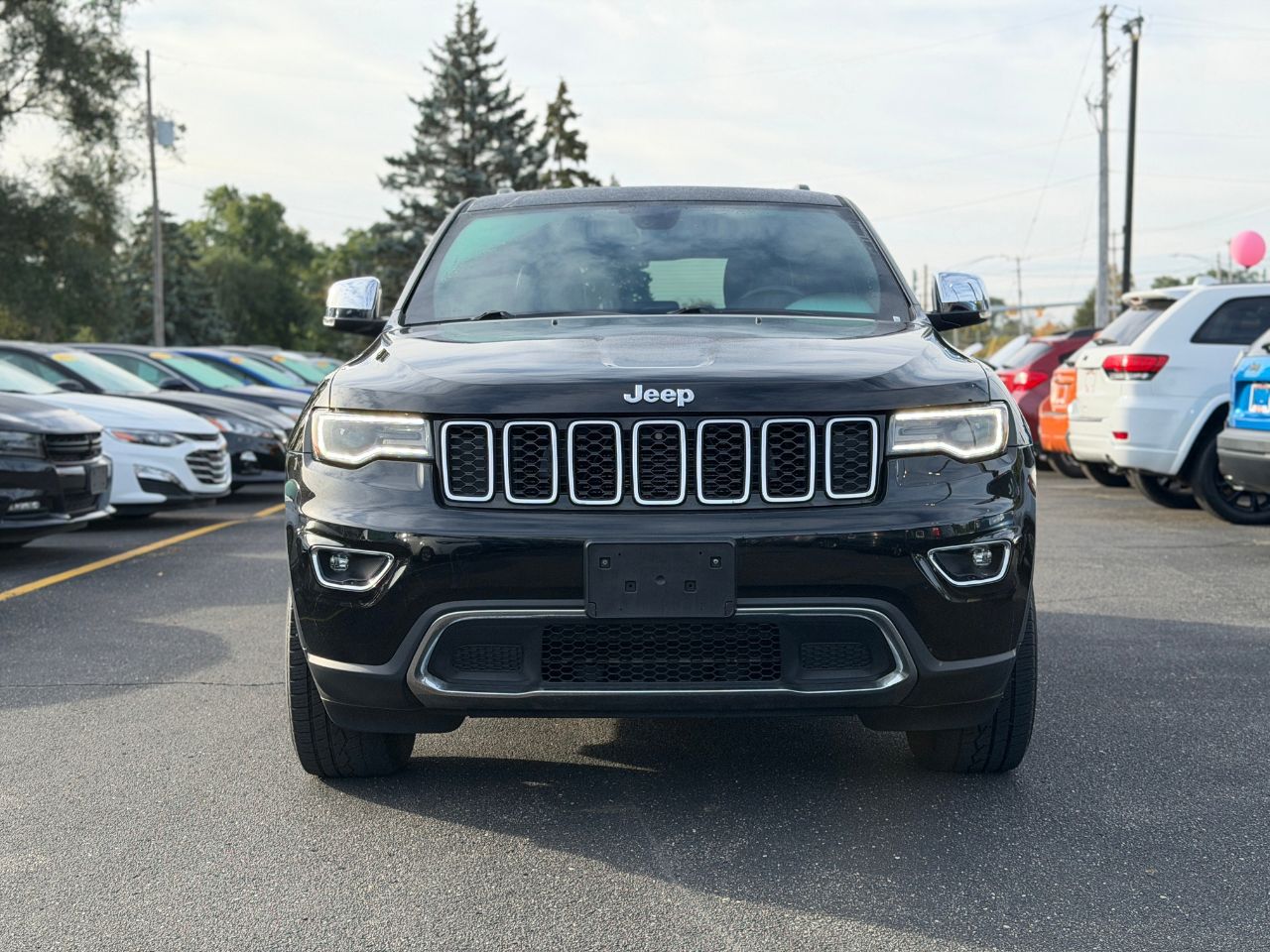 Used 2017 Jeep Grand Cherokee Limited 4x4 SUV