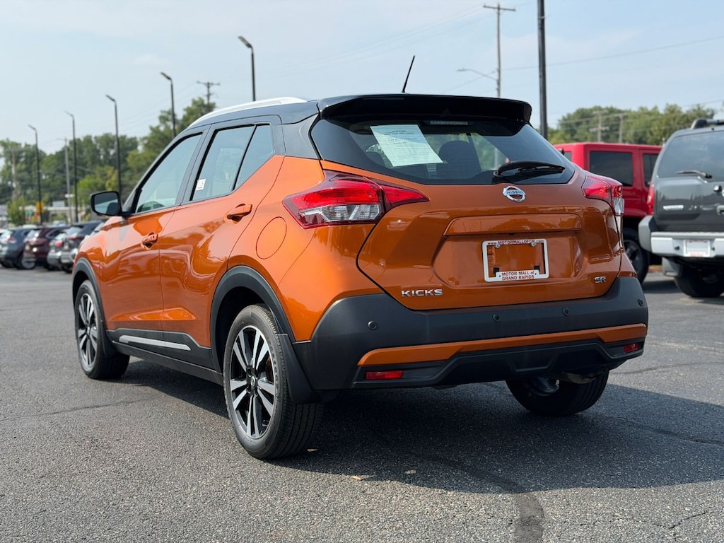 Used 2020 Nissan Kicks SR SUV