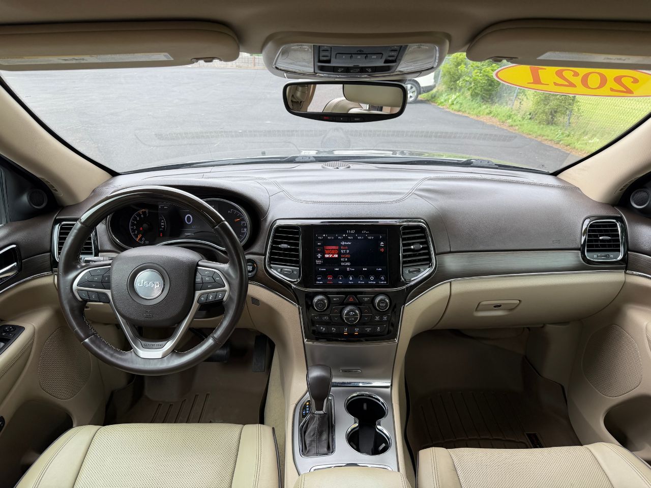 2021 Jeep Grand Cherokee Overland - Photo 18