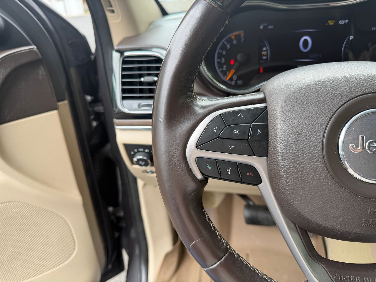 2021 Jeep Grand Cherokee Overland - Photo 21
