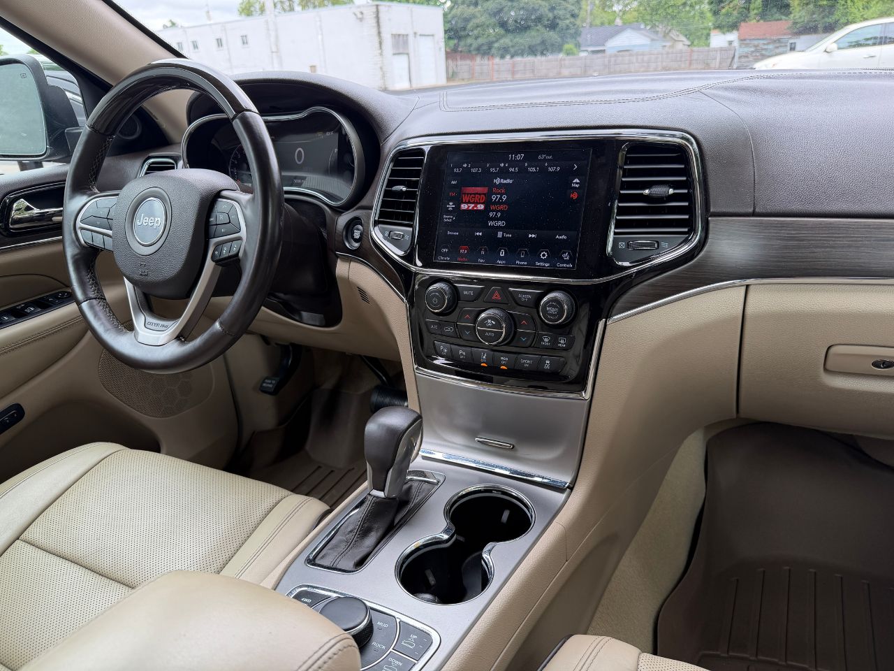 2021 Jeep Grand Cherokee Overland - Photo 19