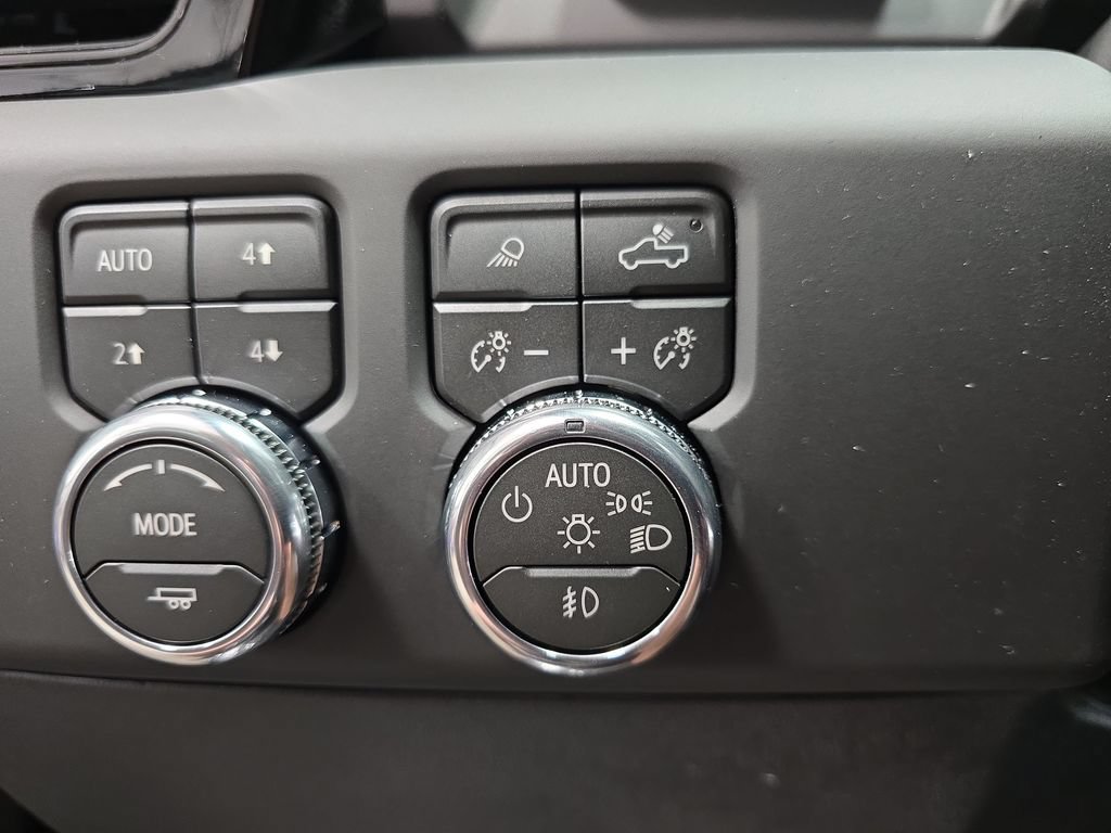 2026 GMC Sierra 2500HD AT4X - Photo 28