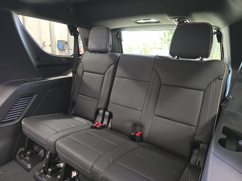 2026 GMC Yukon Elevation - Photo 16