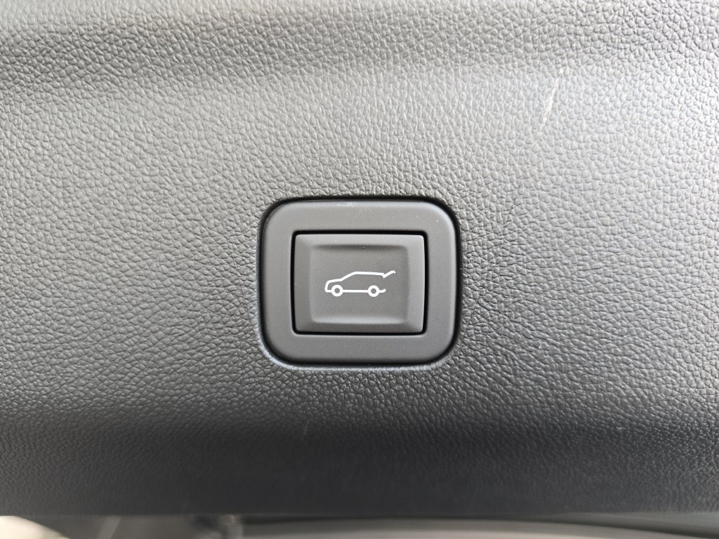 2026 GMC Yukon Elevation - Photo 14
