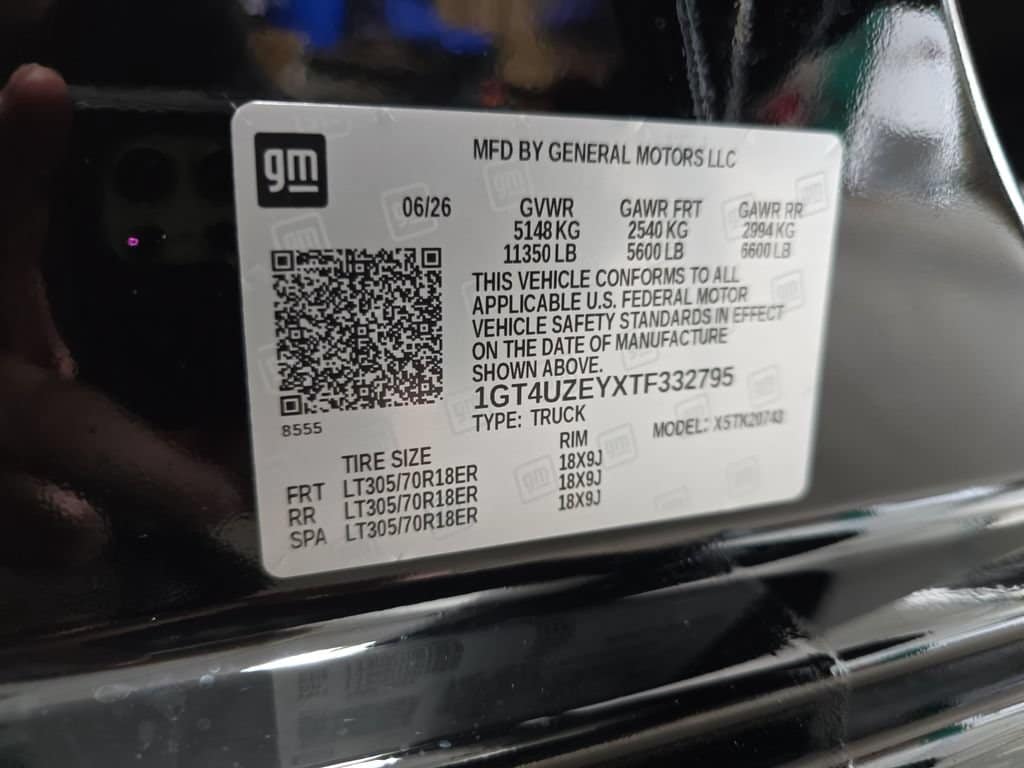 2026 GMC Sierra 2500HD AT4X - Photo 39