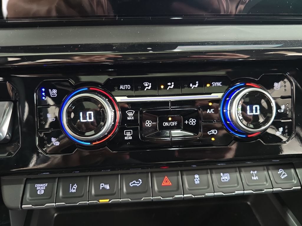 2026 GMC Sierra 2500HD AT4X - Photo 21