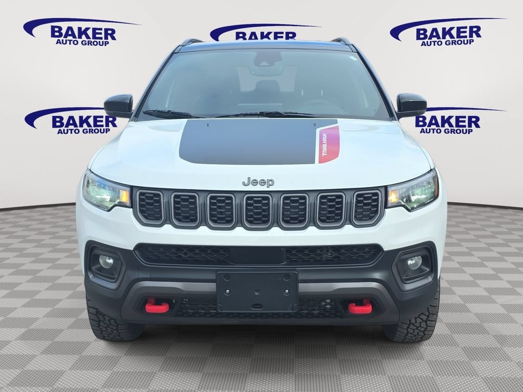 Used 2025 Jeep Compass Trailhawk SUV