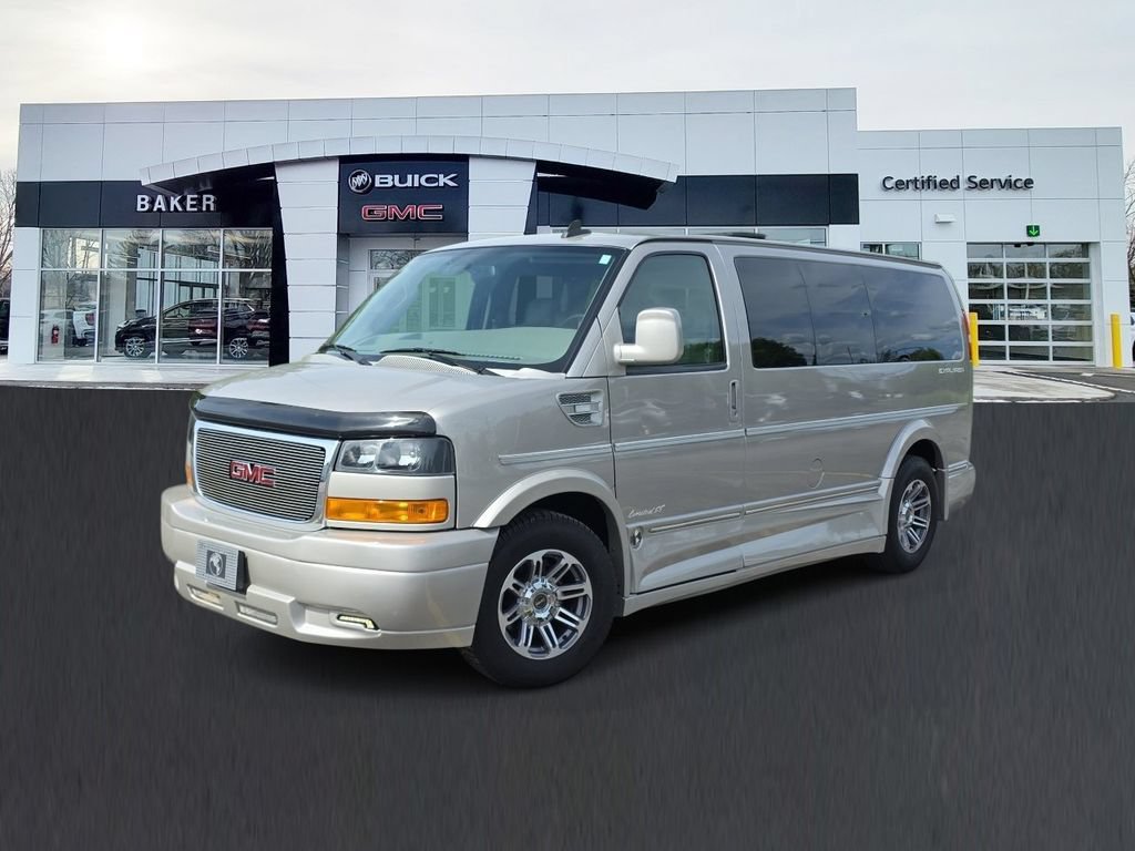 2022 GMC Savana Cargo