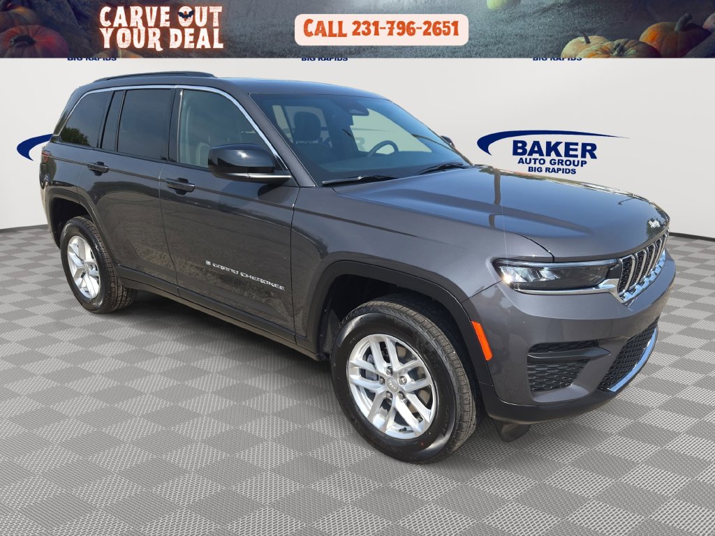 2026 Jeep Grand Cherokee Laredo