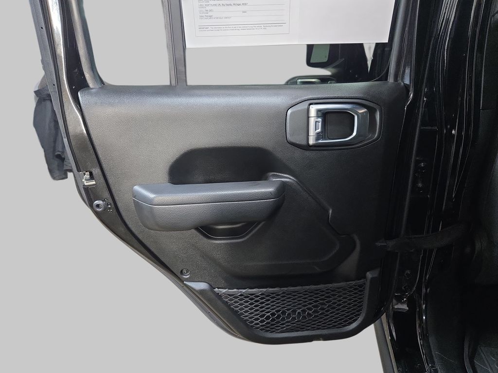 2022 Jeep Wrangler Unlimited Willys - Photo 16