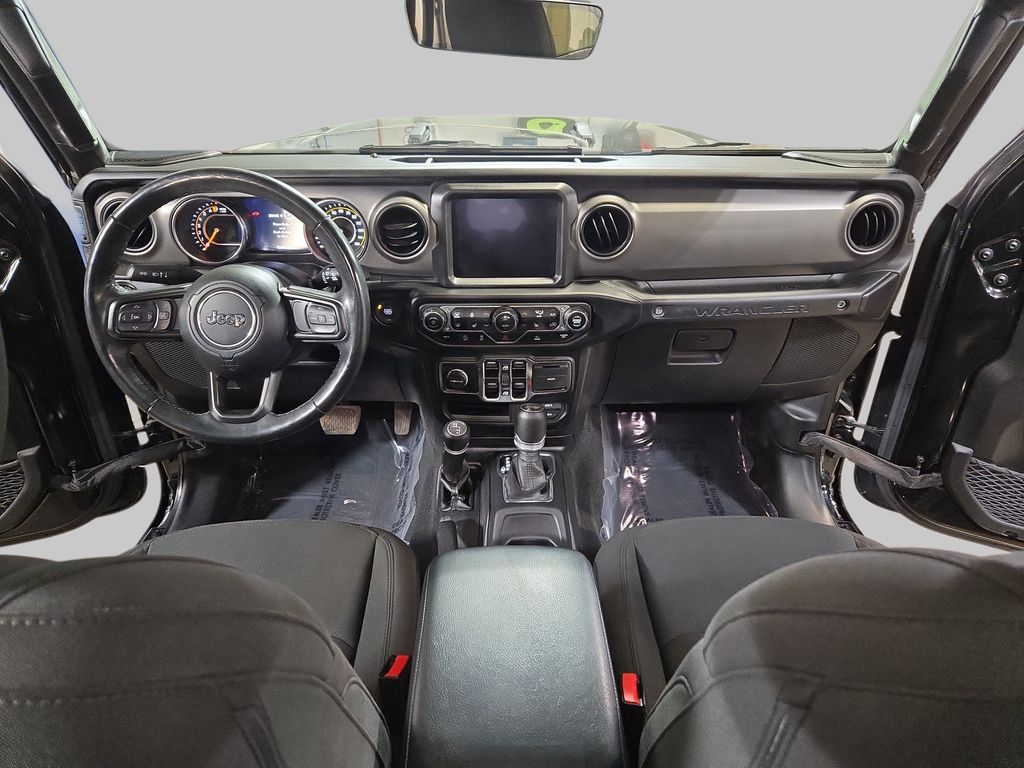 2022 Jeep Wrangler Unlimited Willys - Photo 9