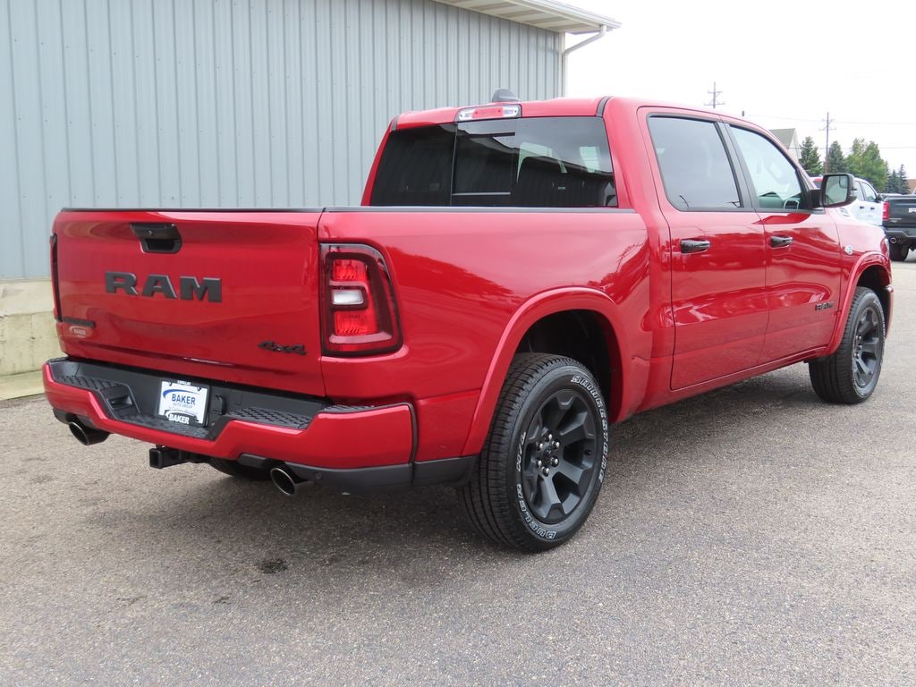 New 2026 Ram 1500 BIG HORN CREW CAB 4X4 5'7 BOX Pickup