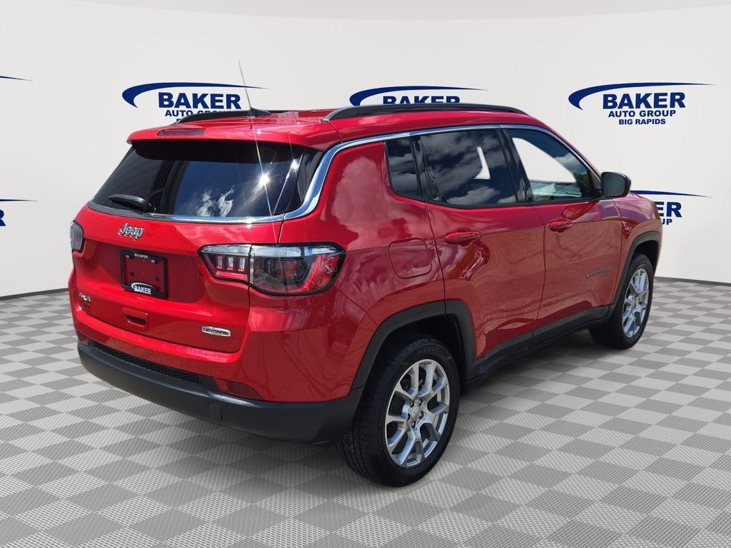 Used 2023 Jeep Compass Latitude Lux SUV