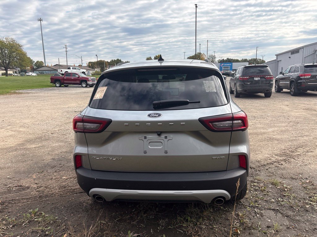 Used 2024 Ford Escape Platinum SUV