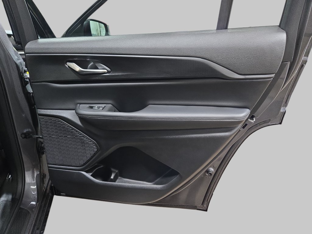 2026 Jeep Grand Cherokee L Laredo - Photo 13