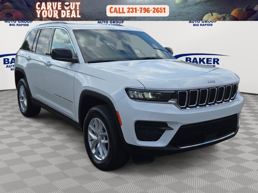 2026 Jeep Grand Cherokee Laredo