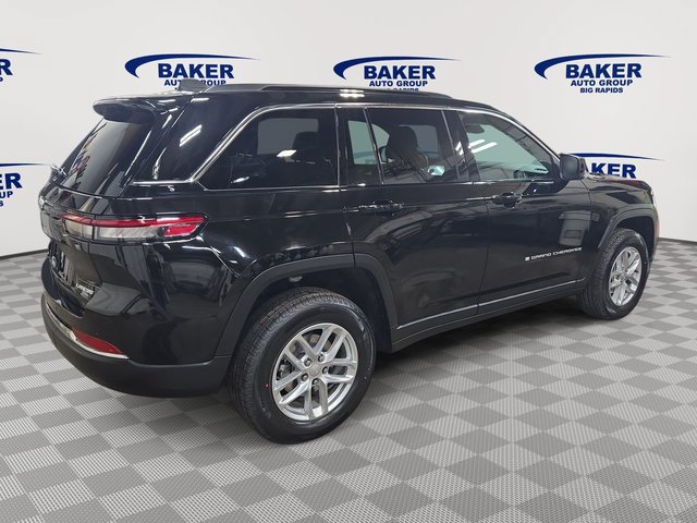 2026 Jeep Grand Cherokee Laredo - Photo 4