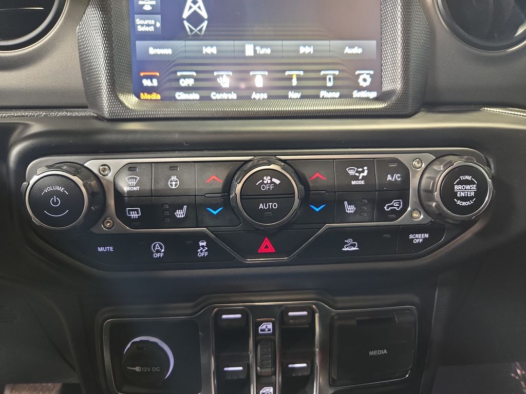 2022 Jeep Wrangler Unlimited Willys - Photo 24
