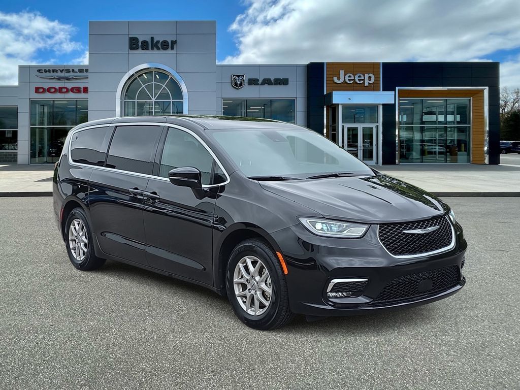 2025 Chrysler Pacifica