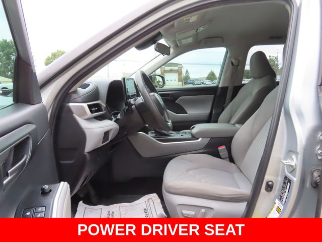 2021 Toyota Highlander L - Photo 18
