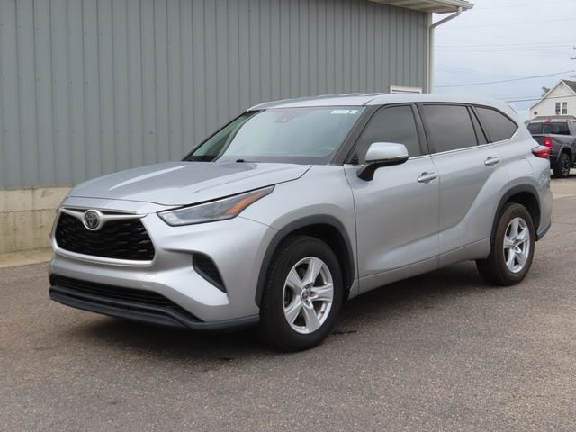2021 Toyota Highlander L - Photo 5