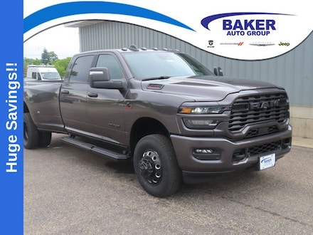 2026 Ram 3500 BIG HORN CREW CAB 4X4 8' BOX Pickup