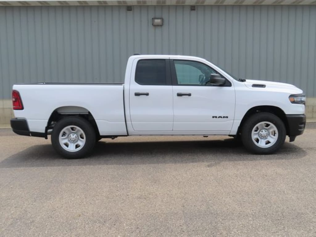 New 2026 Ram 1500 TRADESMAN QUAD CAB 4X4 6'4 BOX Pickup
