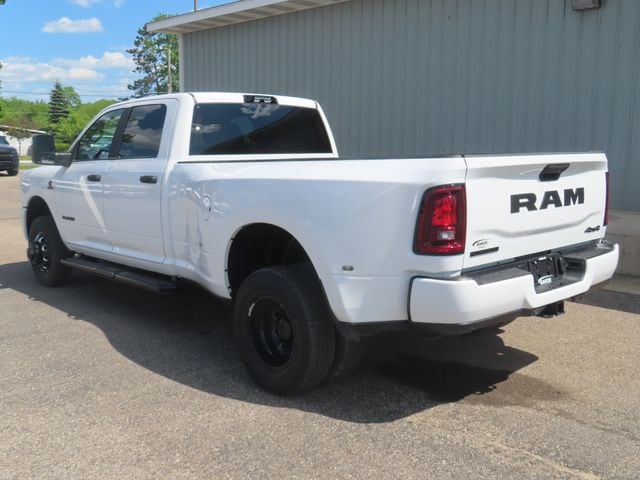 2026 RAM 3500 Big Horn - Photo 9